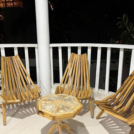 Casa Los Abuelos Holbox Extérieur photo