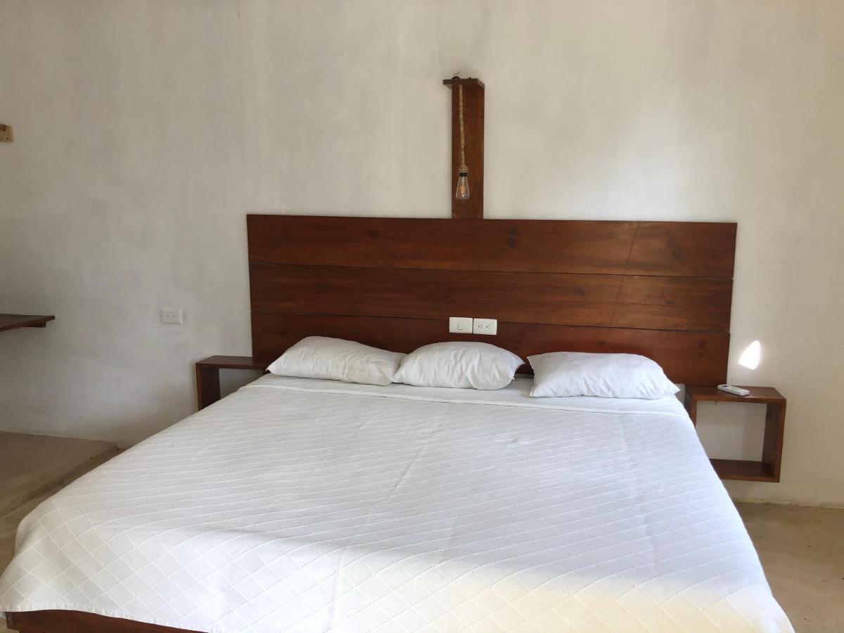 Casa Los Abuelos Holbox Extérieur photo