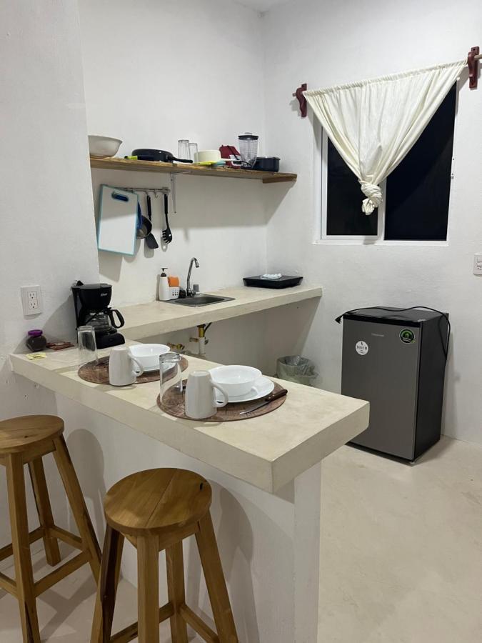 Casa Los Abuelos Holbox Extérieur photo